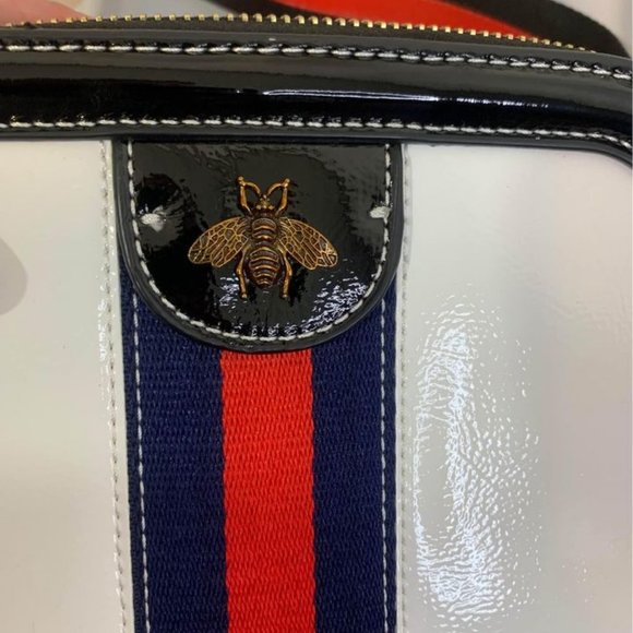 Womans bumble bee preppy patent leather box crossbody bag. Thick strap. - Picture 9 of 9